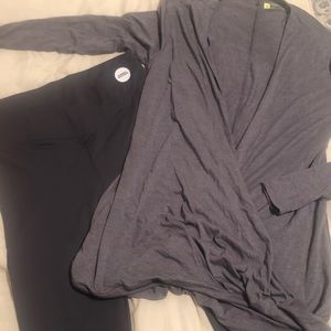 NWT Activewear Outfit: Grey Top & Leggings